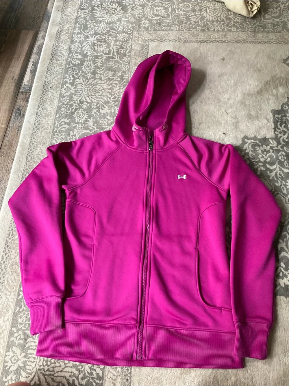 Under Armour Bright Fuchsia Full-Zip Hoodie Cold Gear - Picture 1 of 5